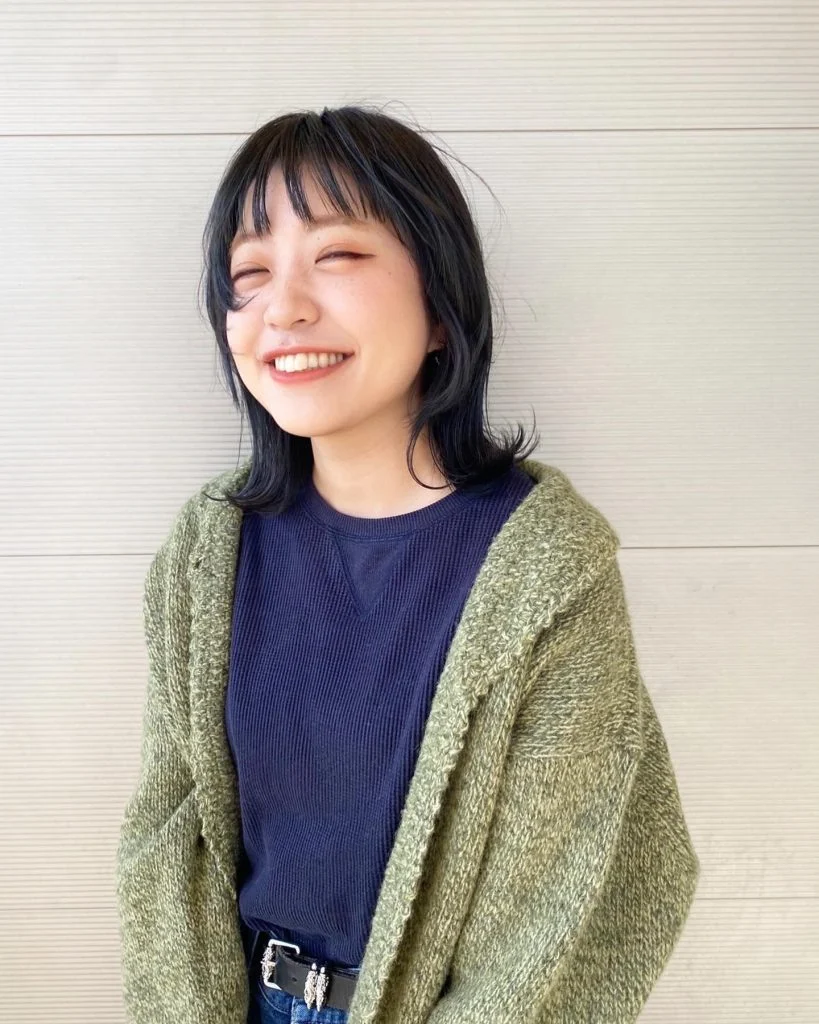 顔周りにレイヤー入れてブルー🫐