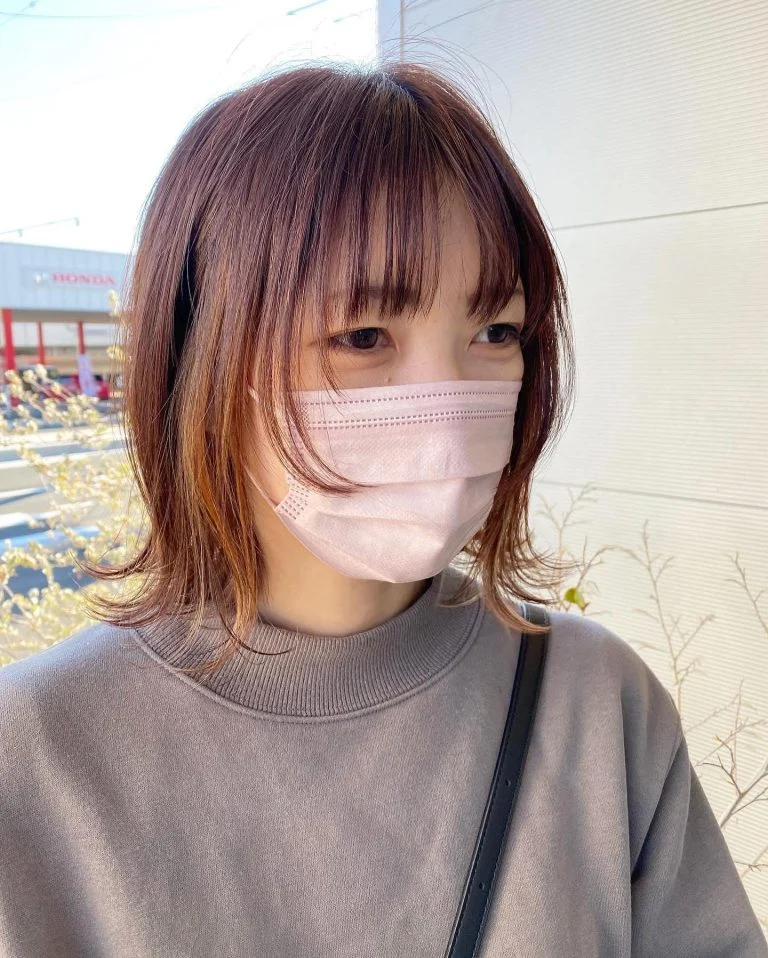 外ハネBobとインナーハイライト🖤